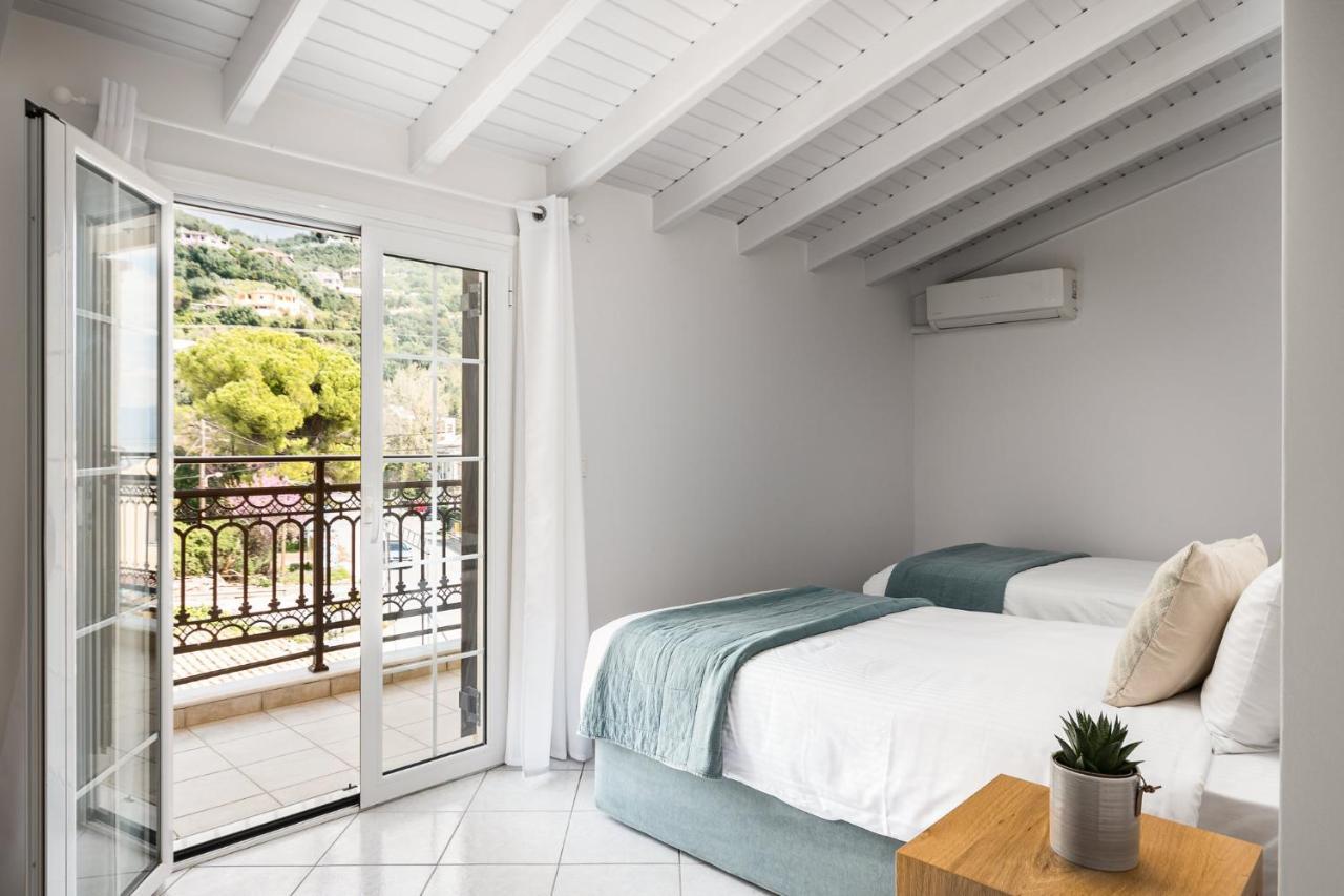 The Seaview Corner Apartments By Konnect, Ipsos Corfu Esterno foto